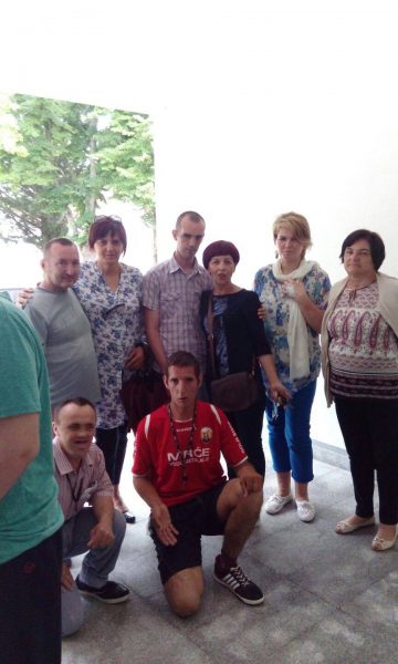 Trećari iz Čerina posjetili Dom za socijalno i zdravstveno zbrinjavanje osoba s invaliditetom